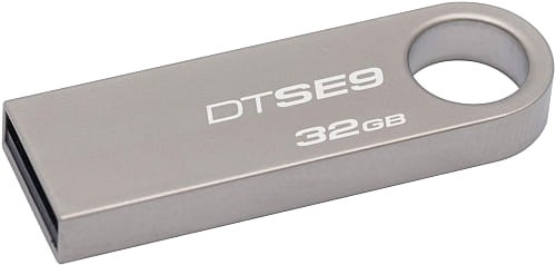 Kingston_SE9_32GB_00.jpg