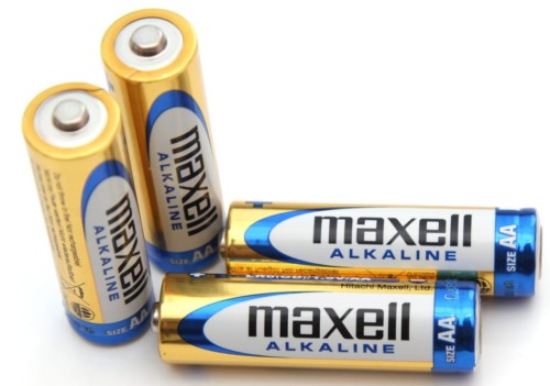 Maxell_Baterie_R6_4Pack_00.jpg